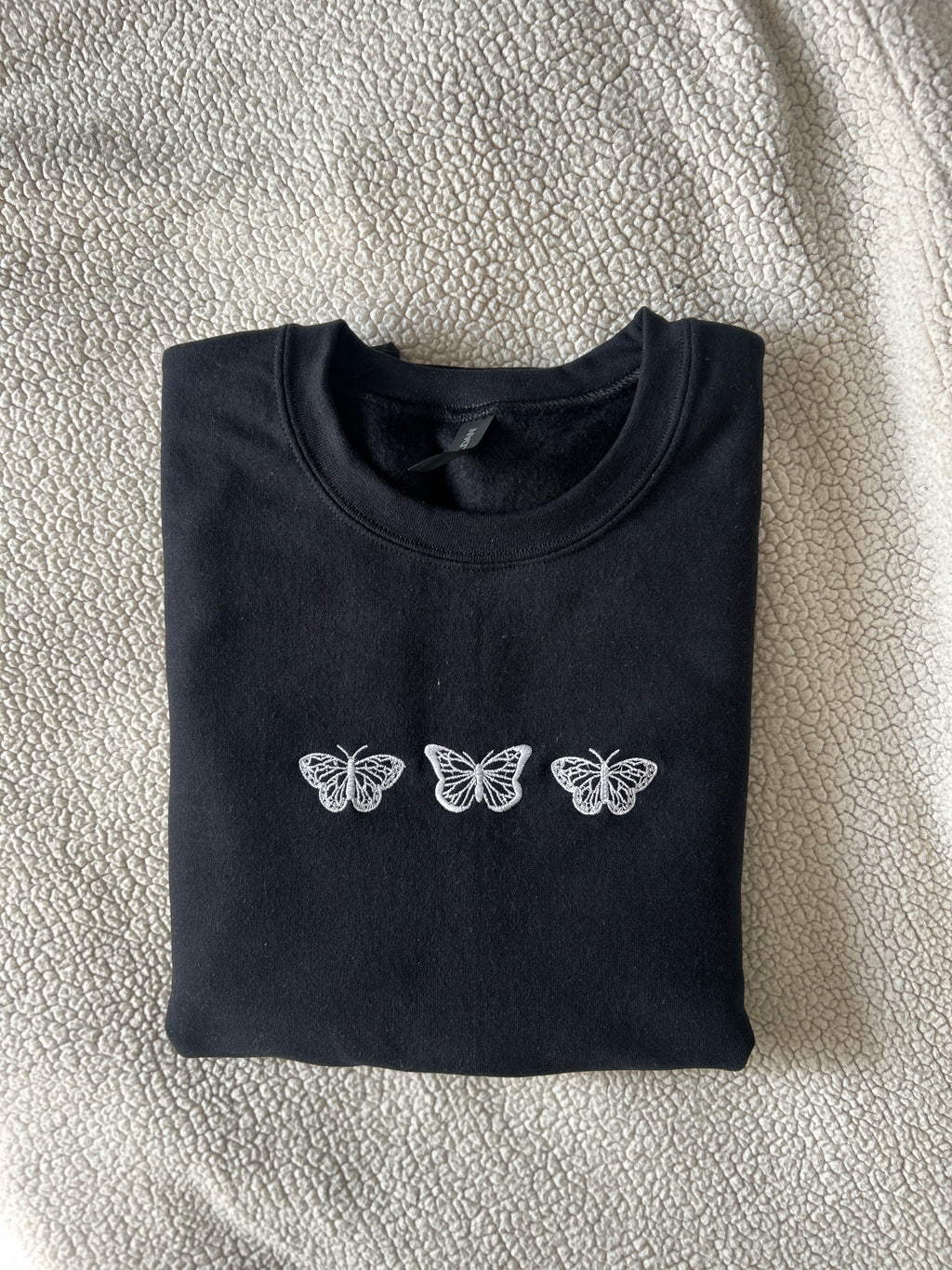 Butterfly Outlined - Crewneck